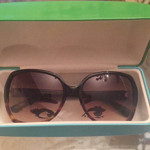 kate spade Accessories - Kate spade Halsey sunglasses